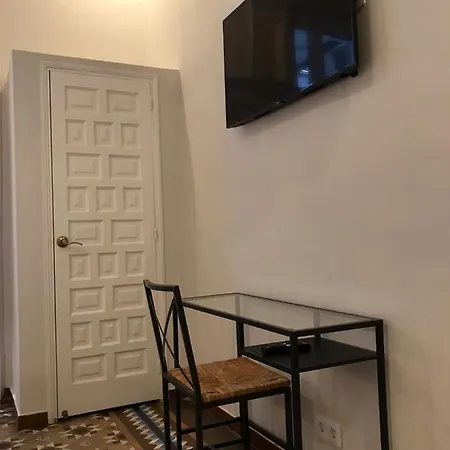 Πανσιόν Casa Consell Bailen,