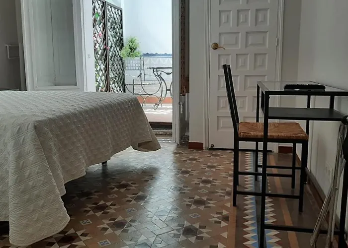 Casa Consell Bailen, 3* برشلونة