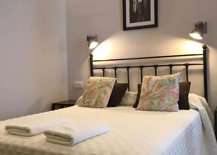 بيت ضيافة Casa Consell Bailen, 3*