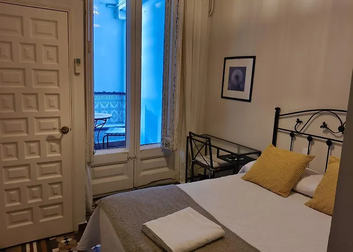 Casa Consell Bailen, بيت ضيافة برشلونة