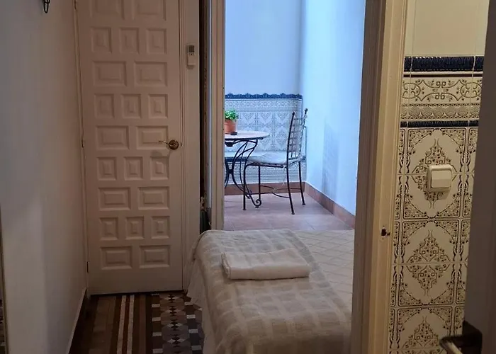 بيت ضيافة Casa Consell Bailen, 3*