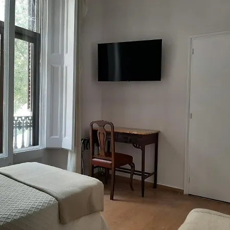 Casa Consell Bailen, Penzion